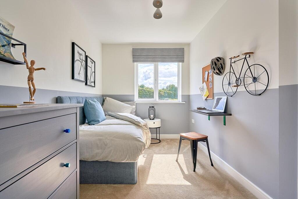 Playroom or art studio? How will you use the third bedroom?