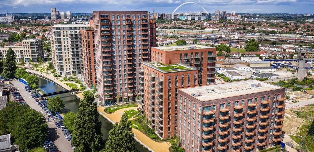 Grand Union, Wembley, HA0