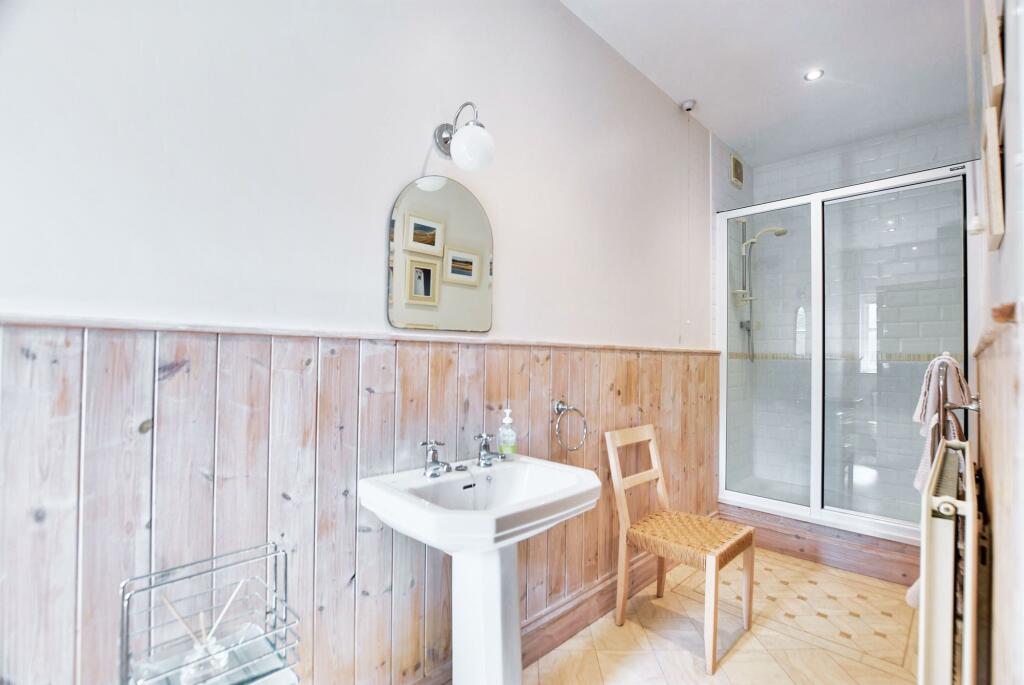 Ground Floor Shower Room