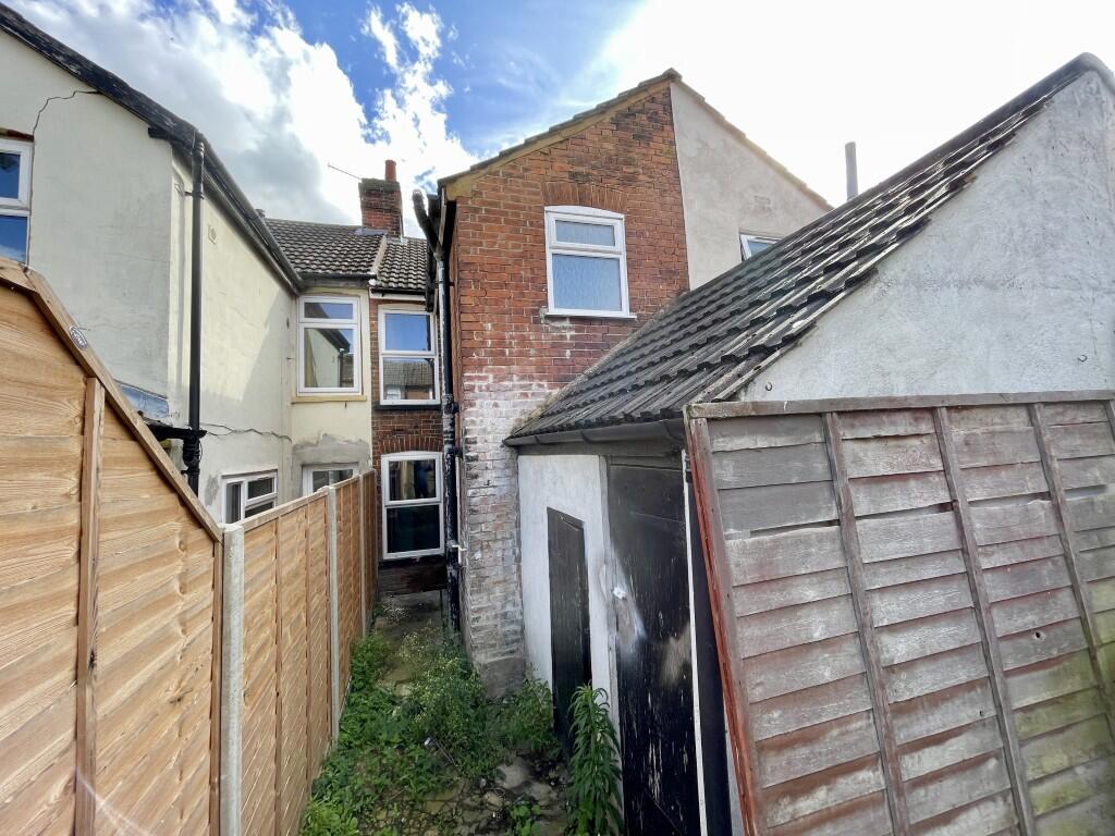 9  Medium  T202509251418.jpg