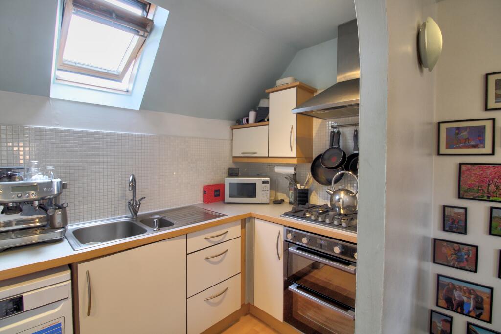 IMG_0199_200_201_Interior 4