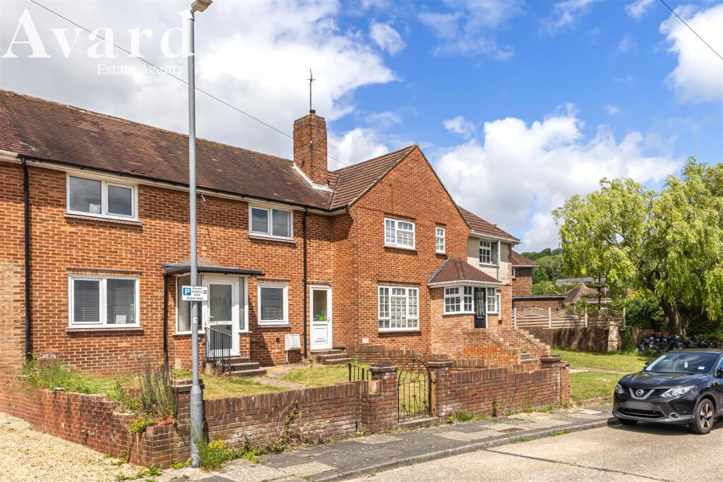 Monks Close 11-022.jpg