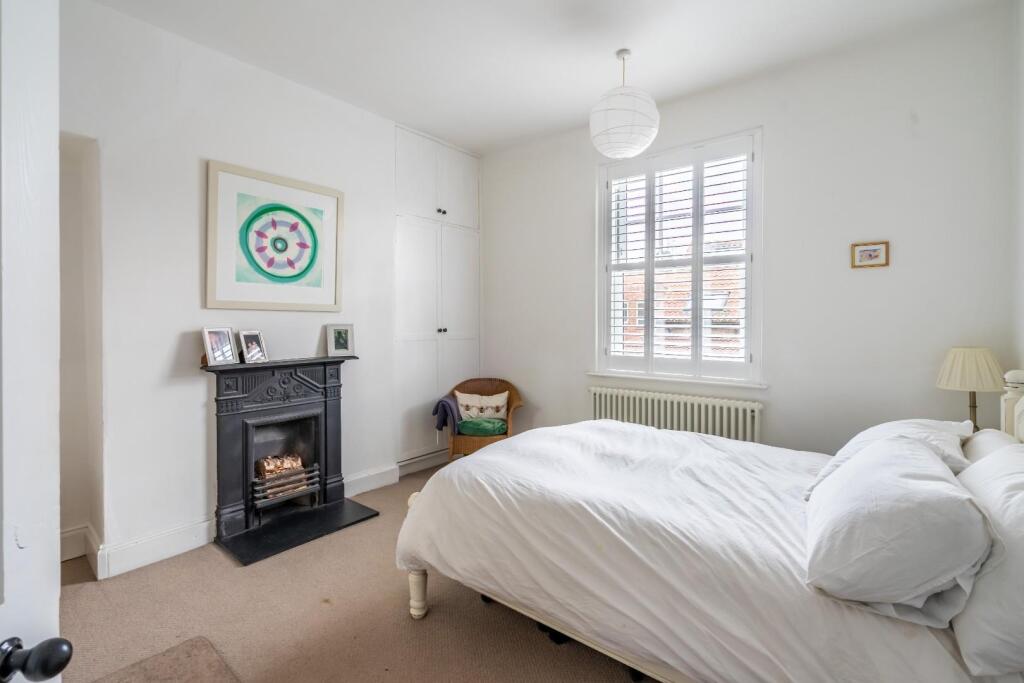 16 levisham stret-10.jpg