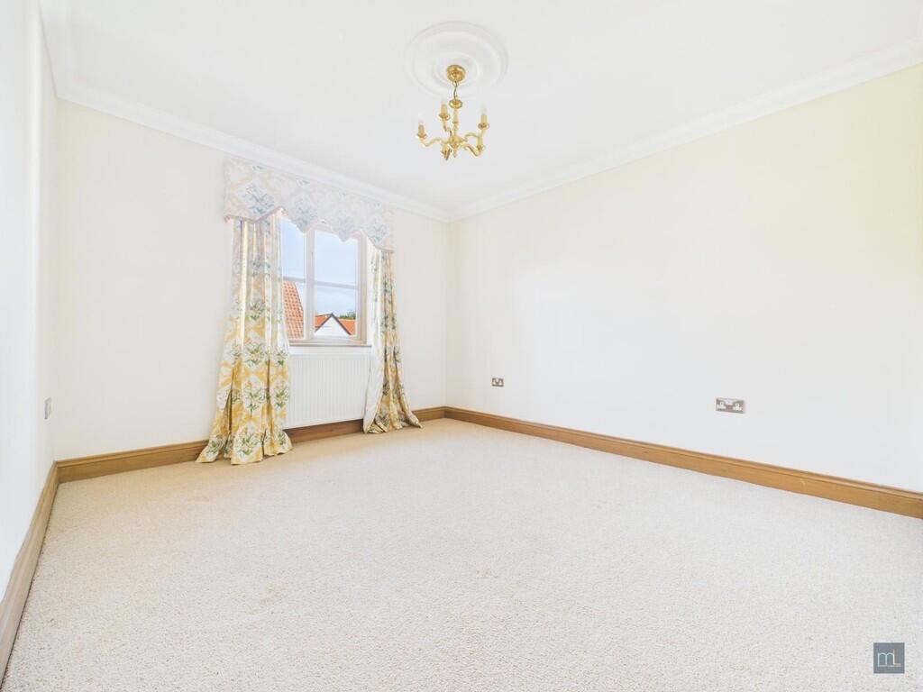 PHOTO-2025-08-13-...