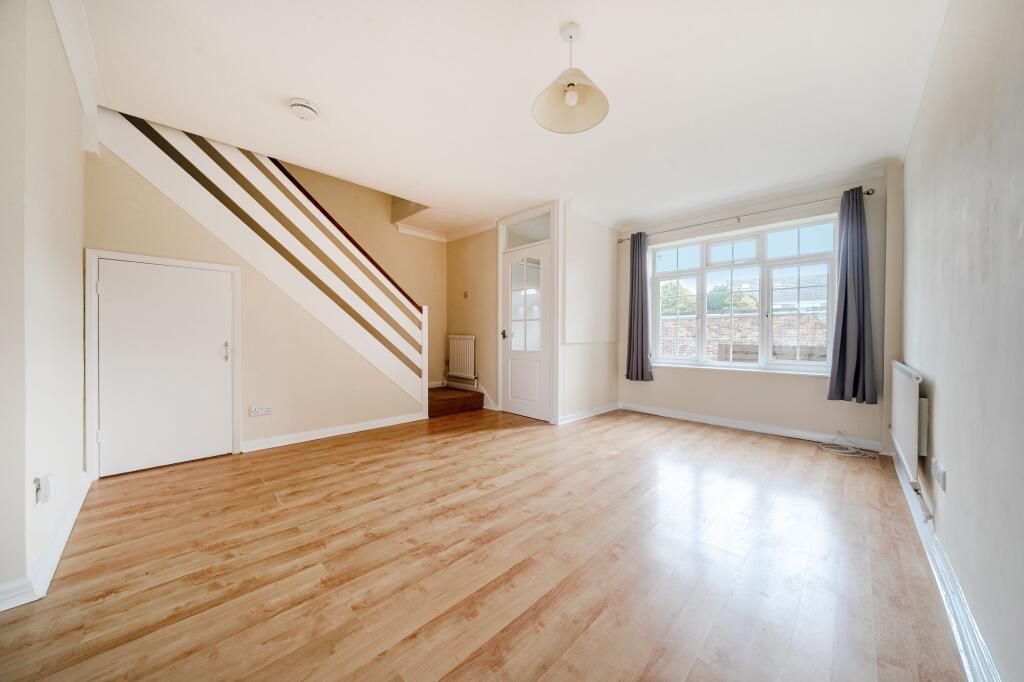 Lounge / Dining Room