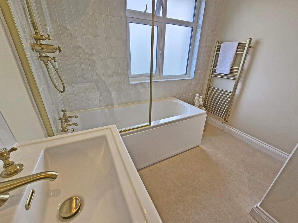 Bathroom 2