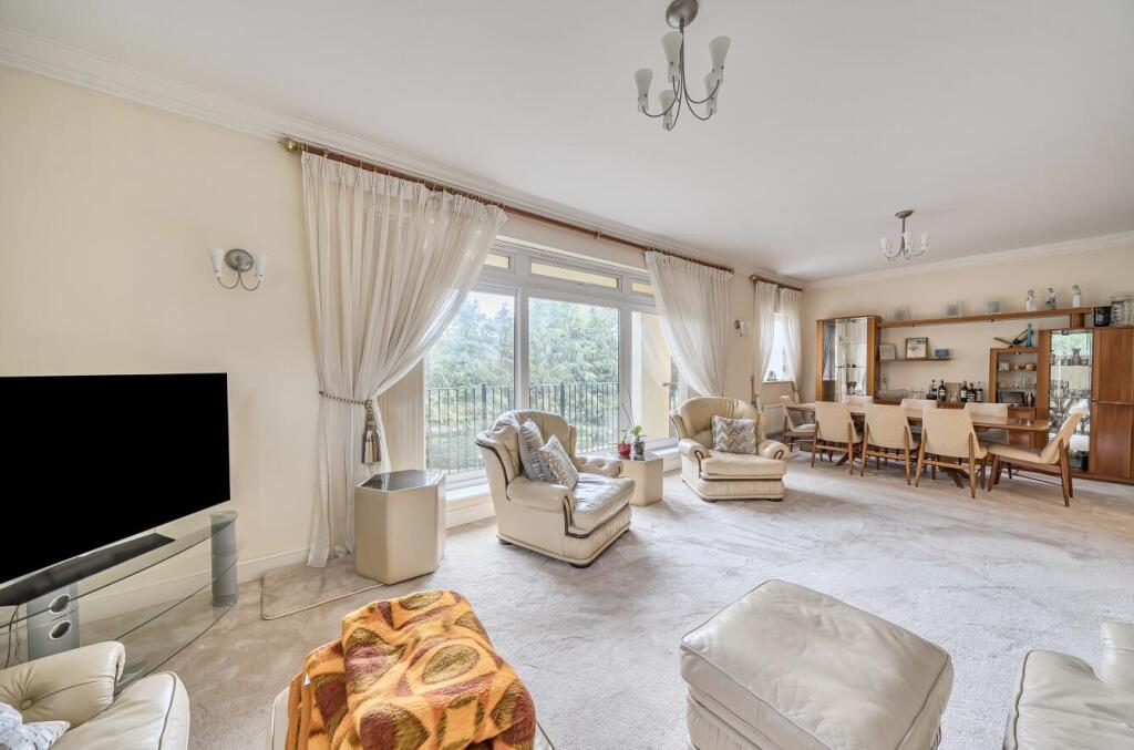 Davidson Frost-Wellings, DFW, Uxbridge Road, Livin