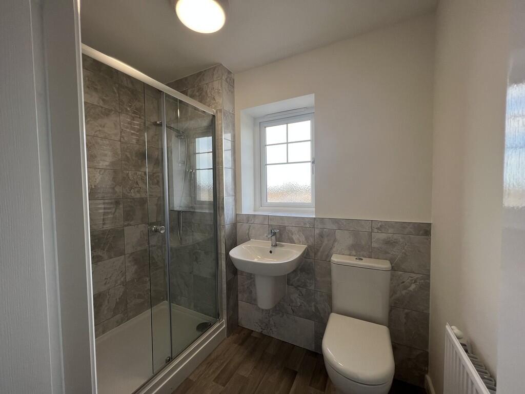 En Suite Bathroom