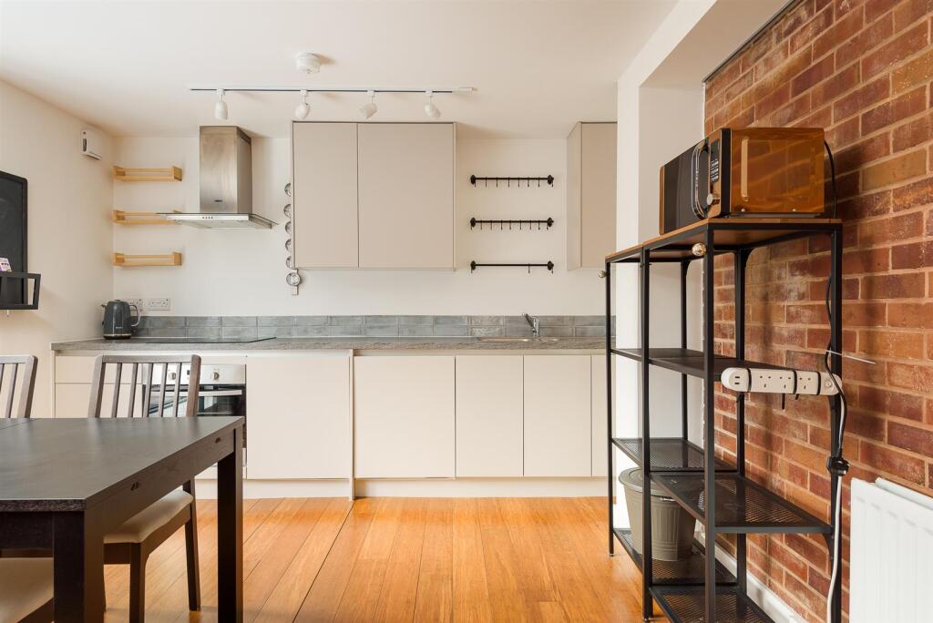 untitled (12 of 18).jpg