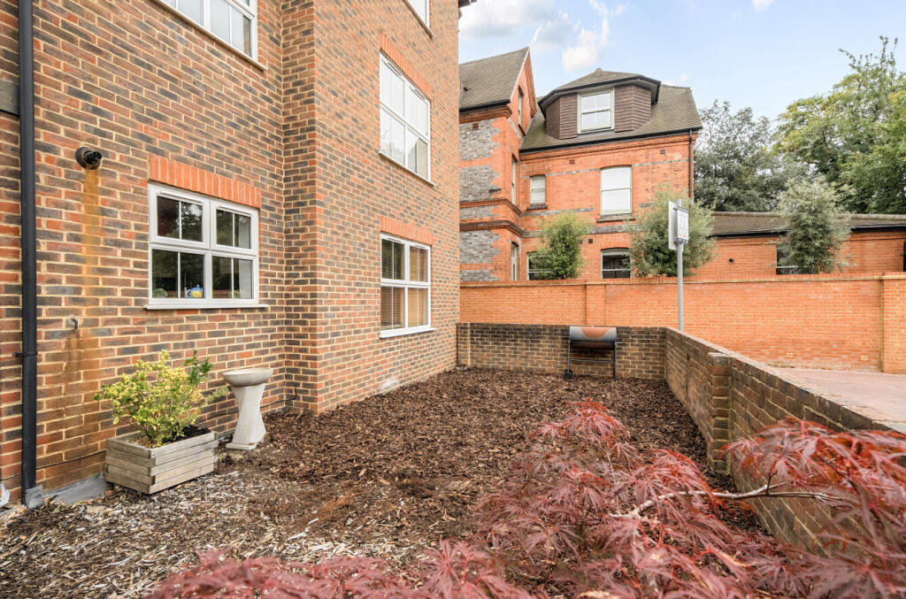 1344893-15-68dd12...