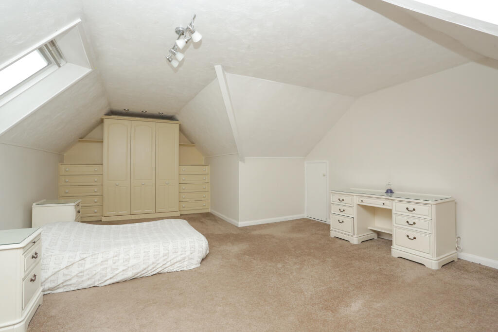 general 21 Mill Lane