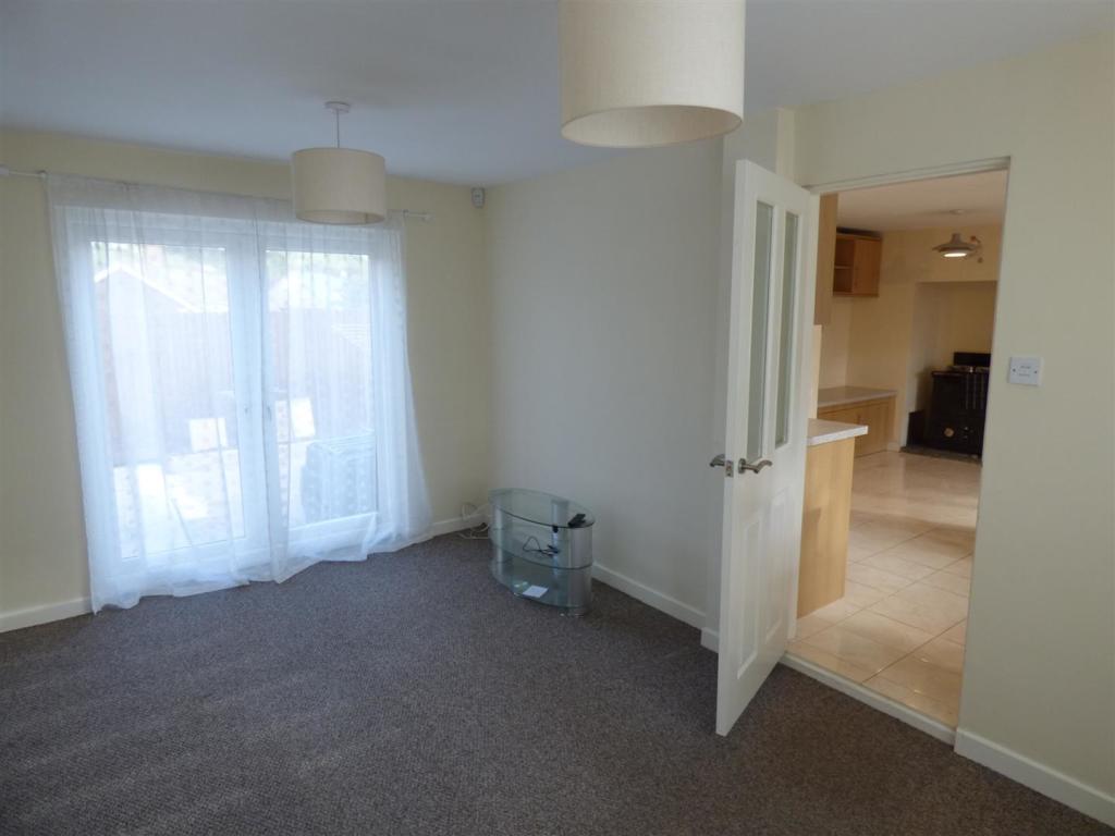 Dining Room.JPG