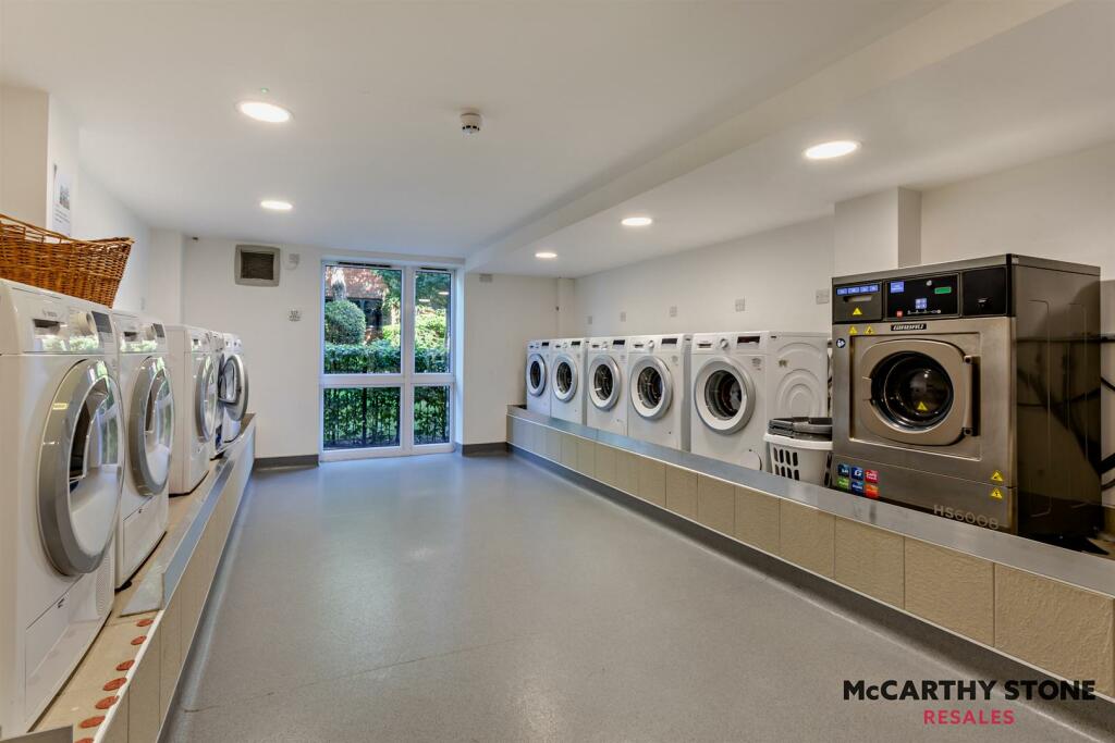 8612511-interior16-800.jpg