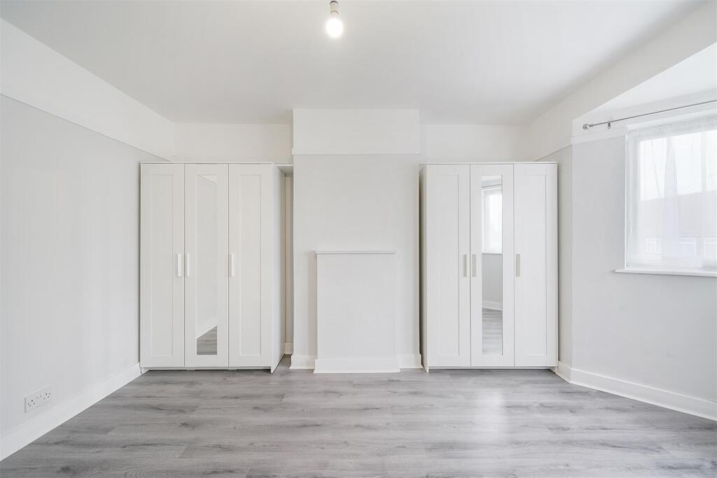 33 Chalfont Avenue - PLIYYxf1t023J4YPTk6H.jpg