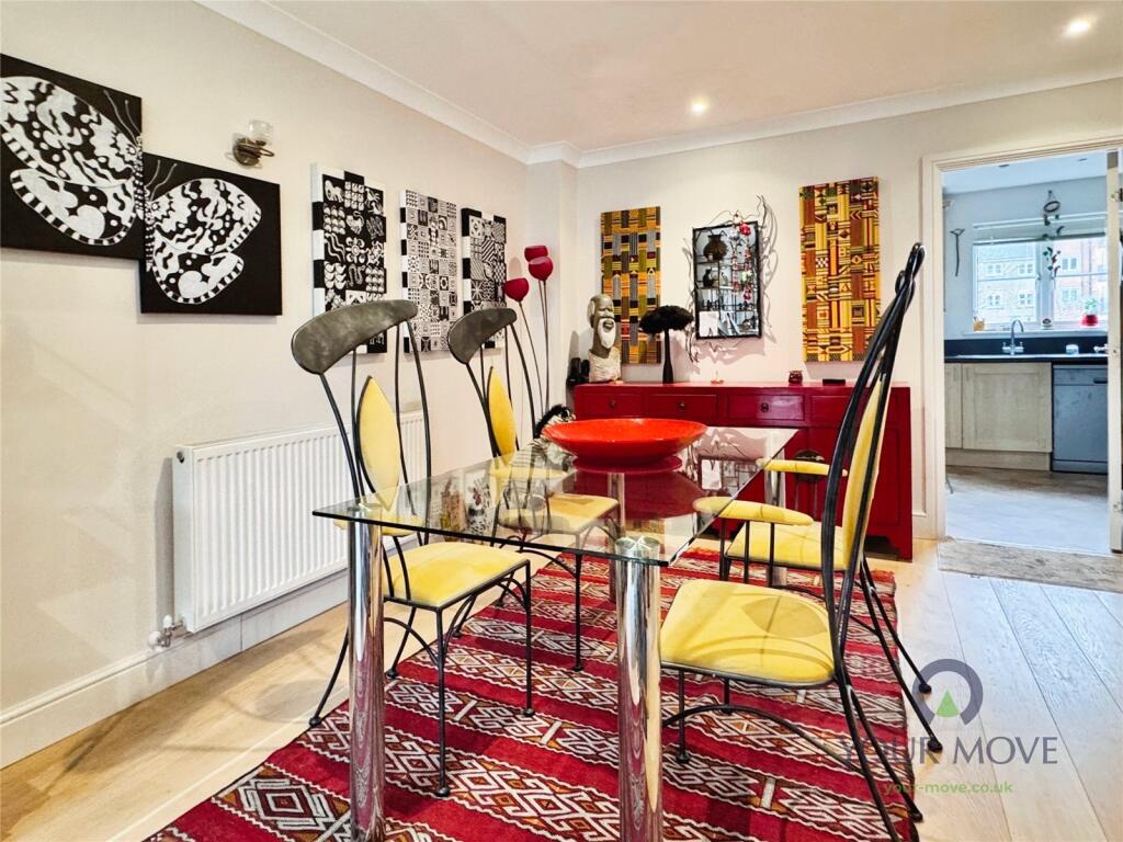Lounge/Diner