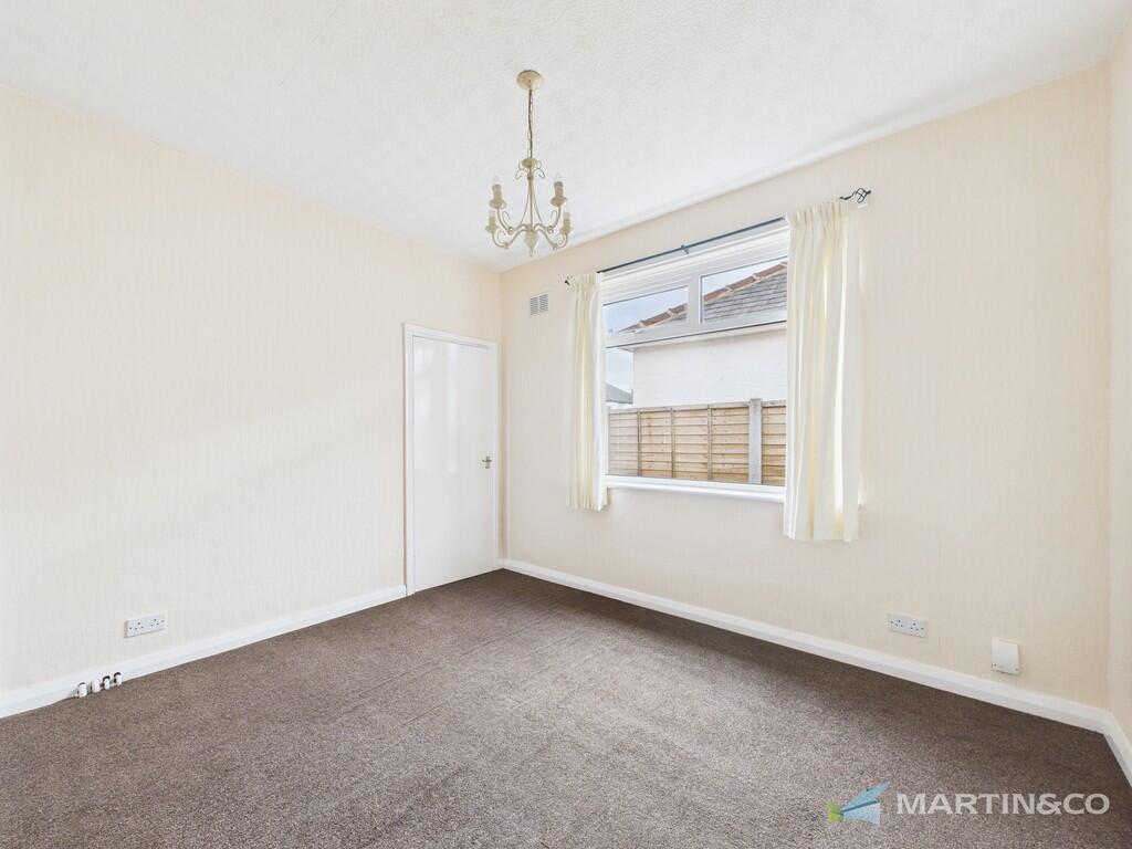 CAM02318G0-PR0515...