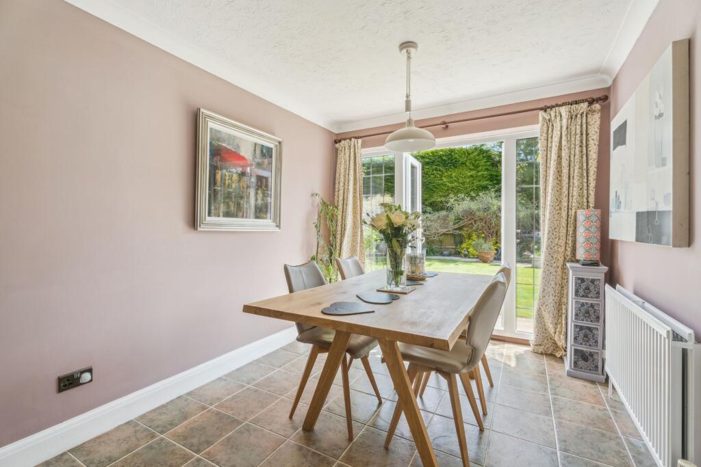 Breakfast Room