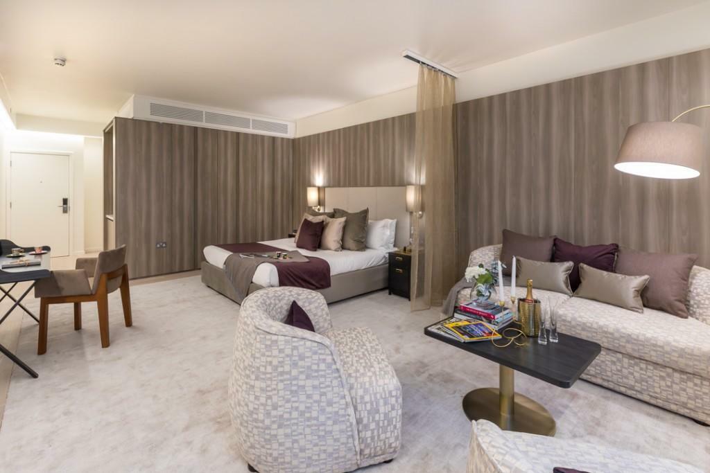 Premium Suite