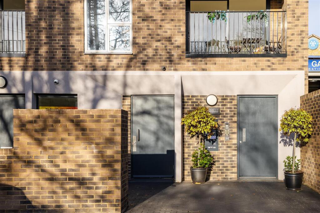 Cleveland House, E7