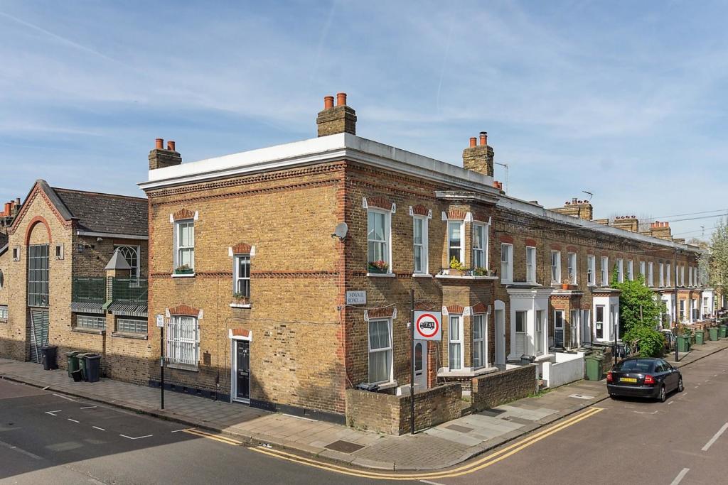 Exterior.jpg
