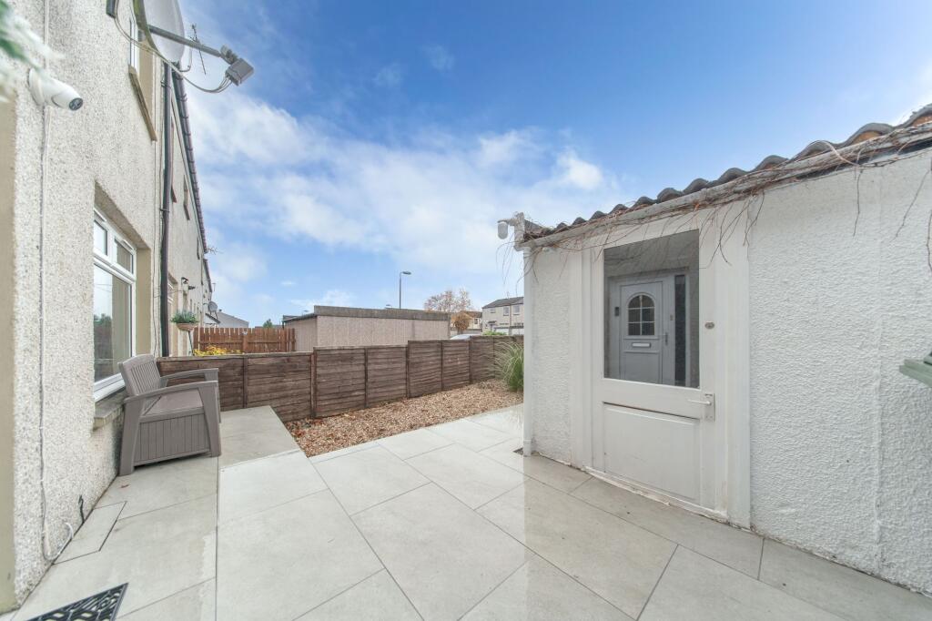 Front Garden &amp; Garage