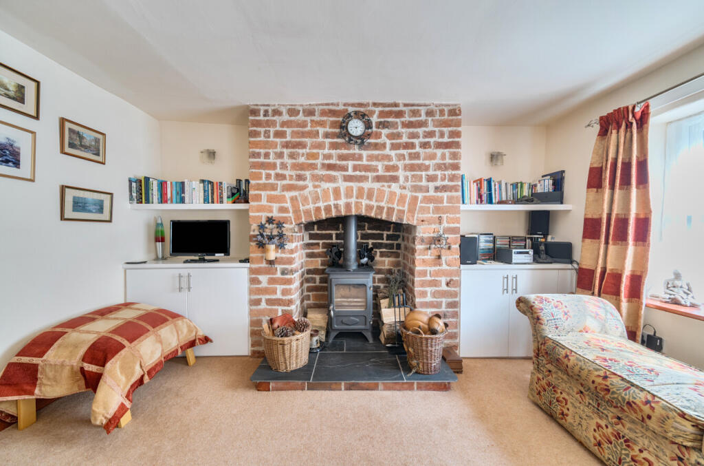 1340405-8-689f3e5...