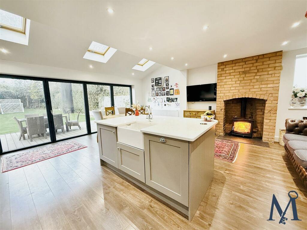 Open Plan Living Kitchen Diner