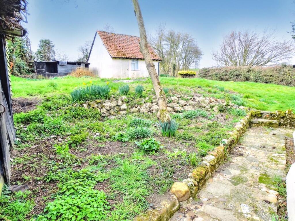 ADDITIONAL GARDEN VIEW