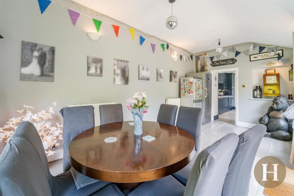 Hadleigh Estate Agents-4.jpg