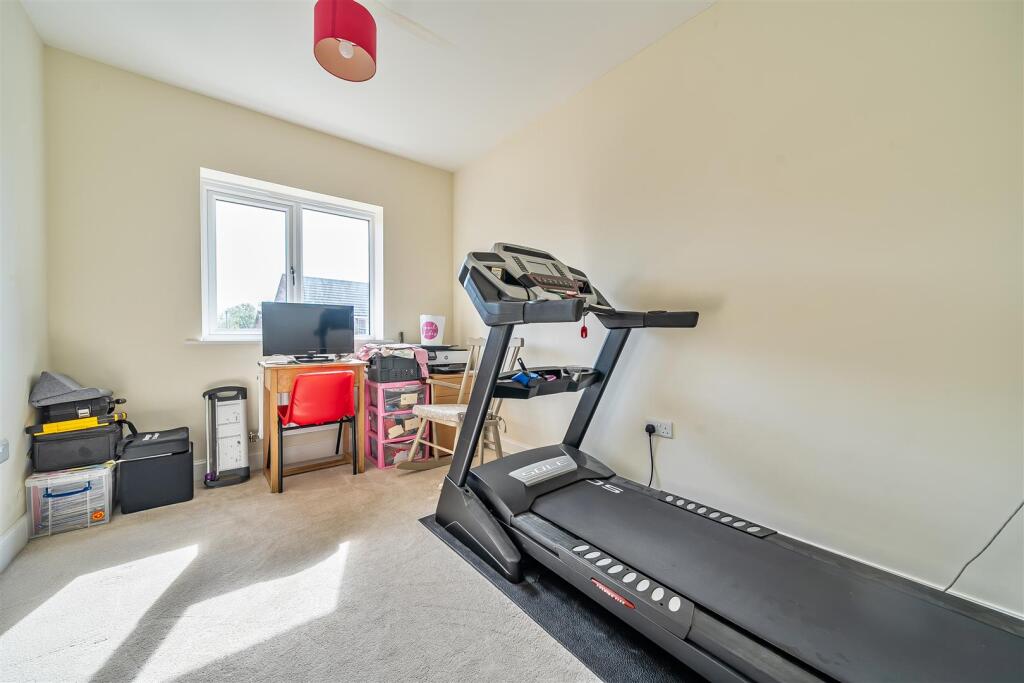 40 Woodcock Way, Ashby