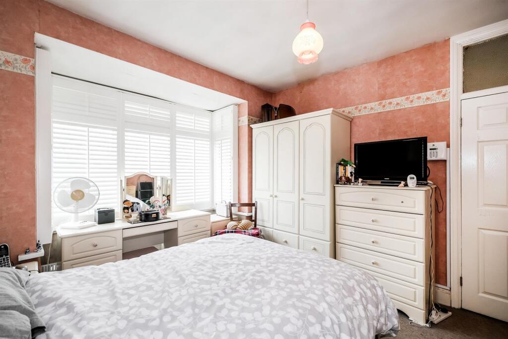 127 Hampton Road-12_web.jpg