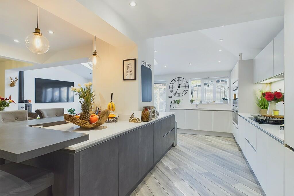 Open Plan Family ...
