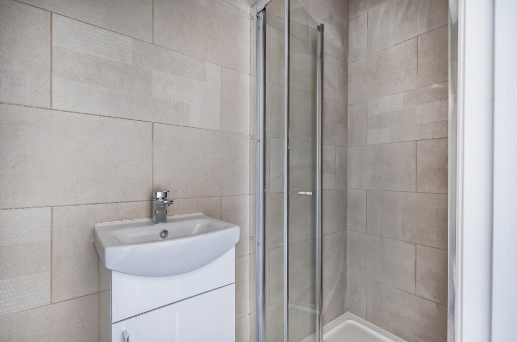 En Suite Shower Room