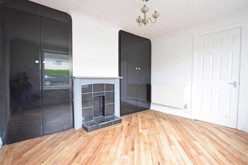 Reception Room.JPG