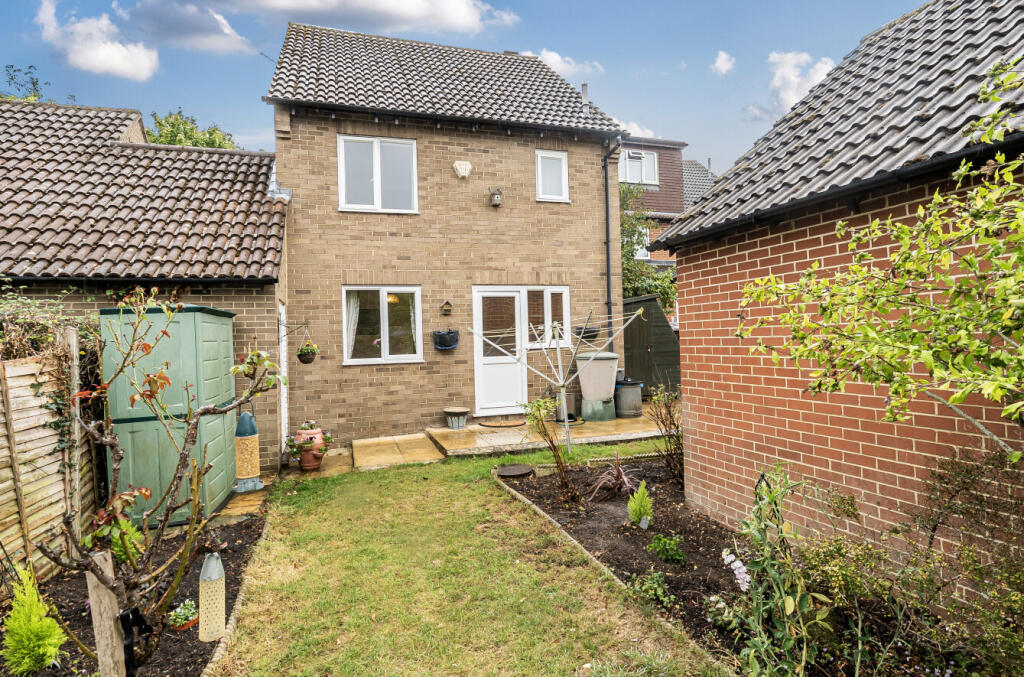 1347294-7-68b5b4f...