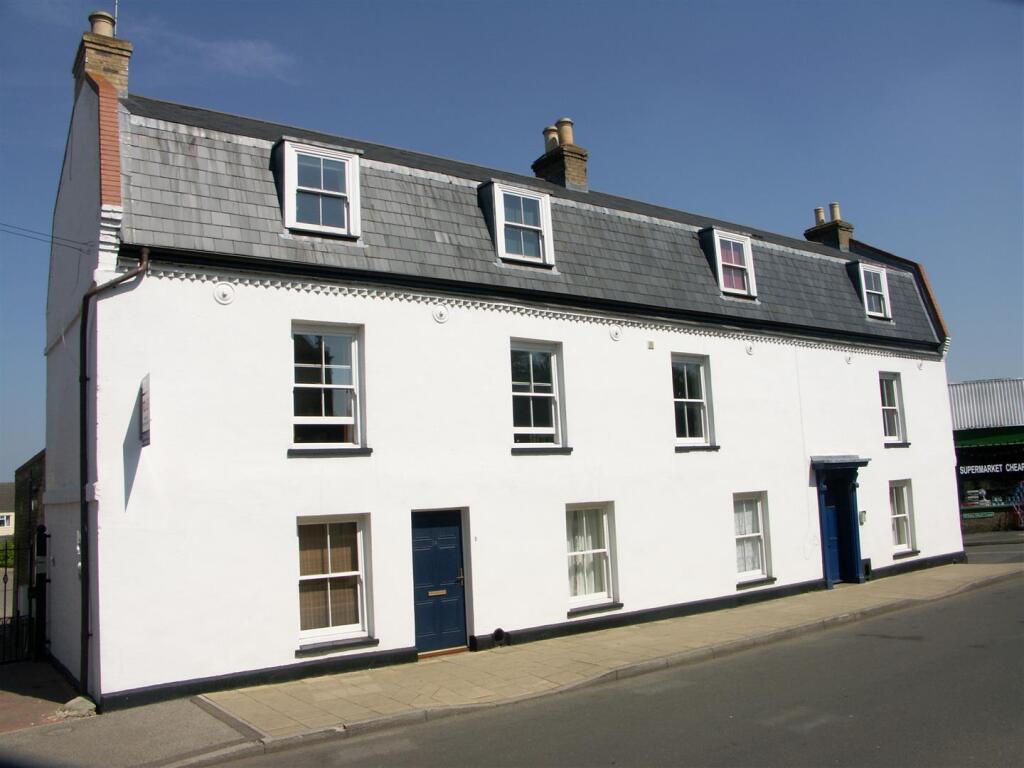 Exteriors April 2009 2.jpg