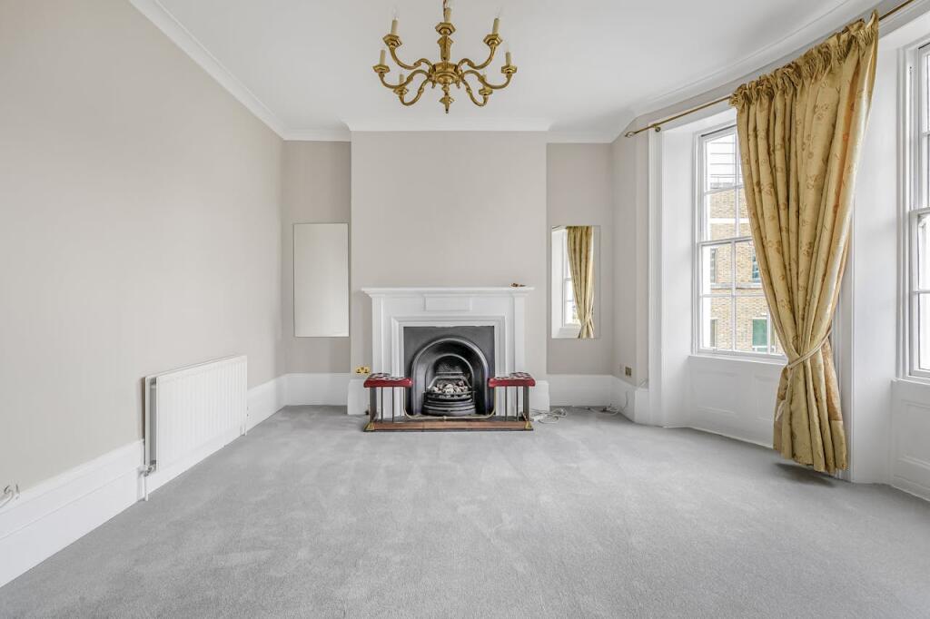 17__27_Bunhill_Row__London_EC1Y_8LP9.jpg