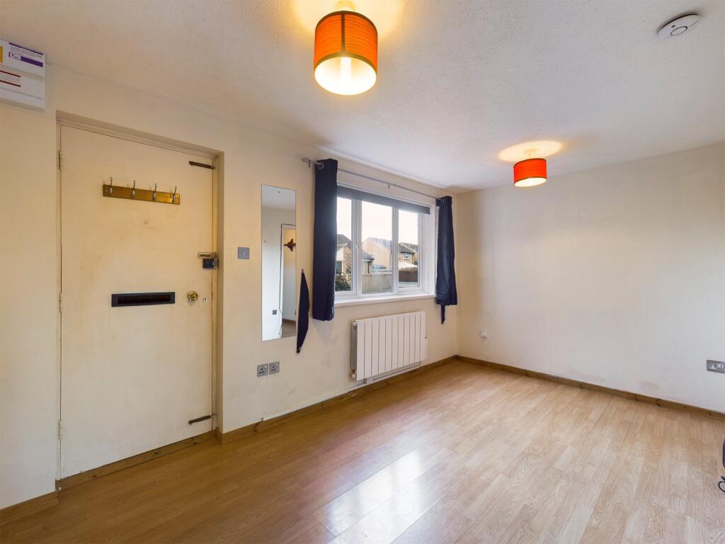 Living Room/Kitchen