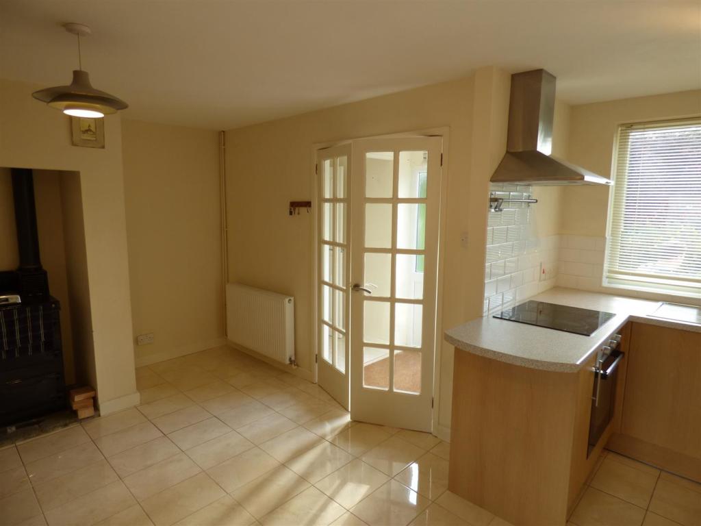 Kitchen .JPG