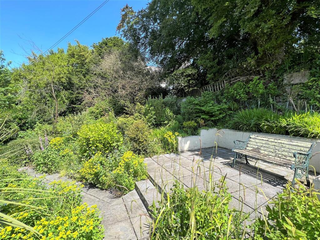 Communal Garden Area