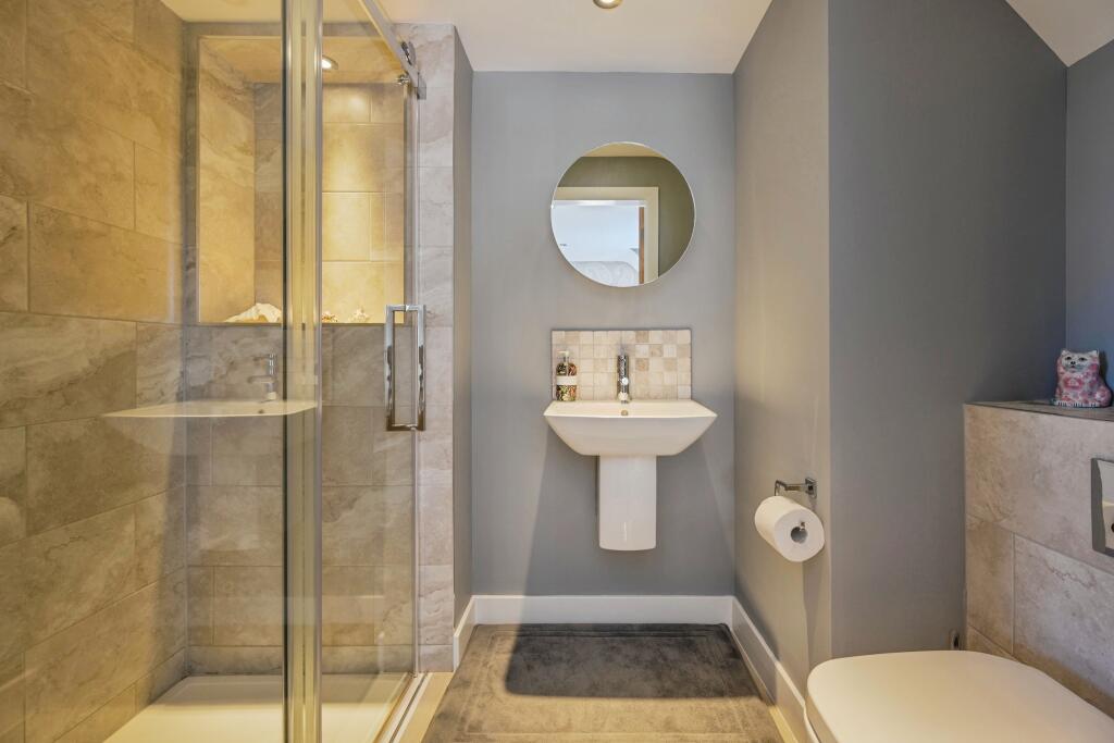 Bedroom Four Ensuite
