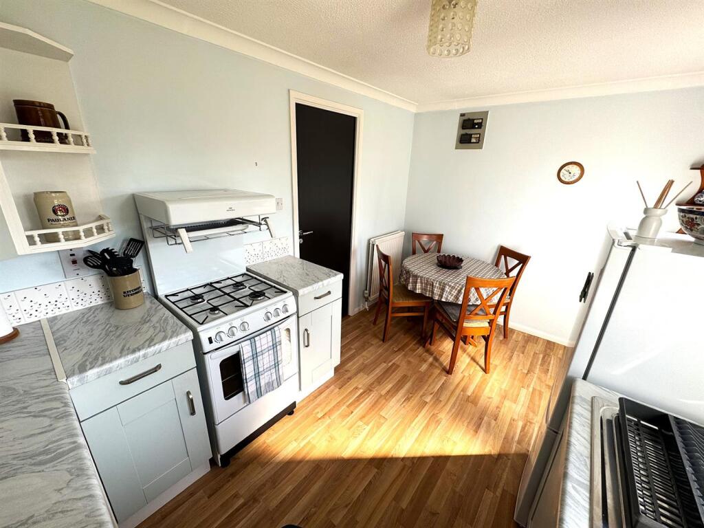 thumbnail_image4 (1).jpg