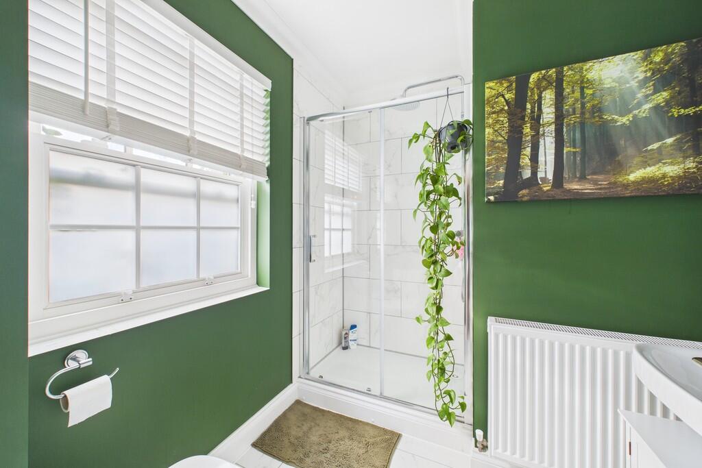 CAM01689G0-PR0489...