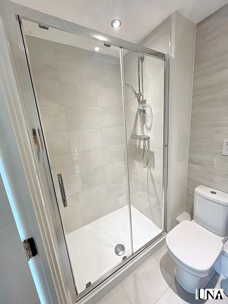 7f34410a-fa63-472...