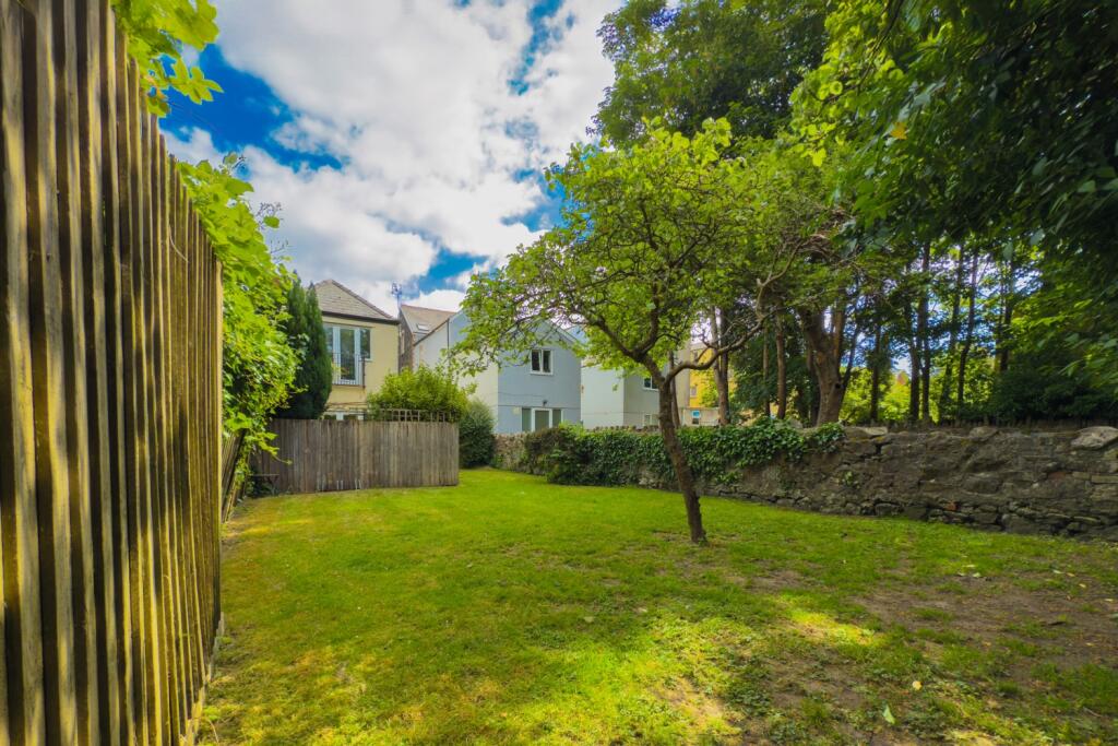 Award-winning Media team on EVERY Listing_19