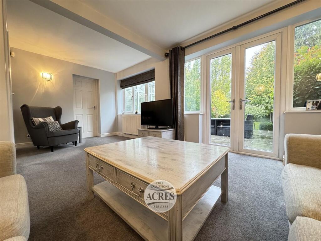 IMG_8255 (Large).jpg