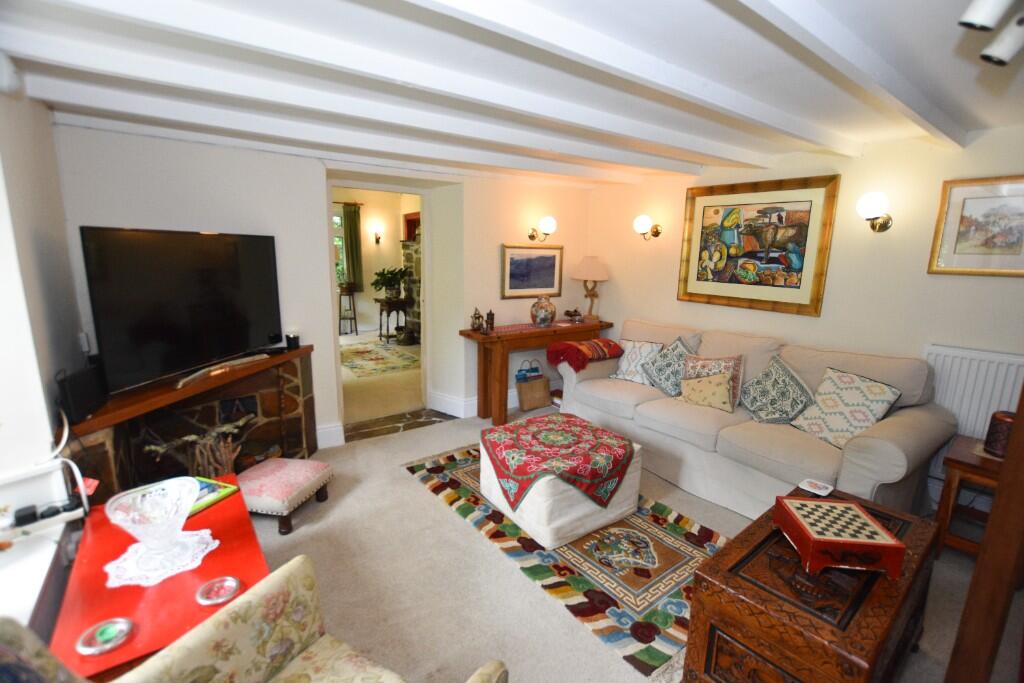 Lounge Dining Room
