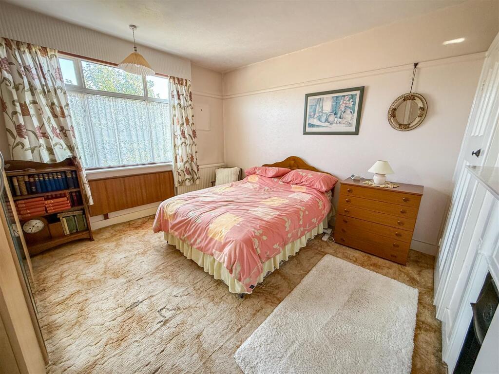 BEDROOM TWO