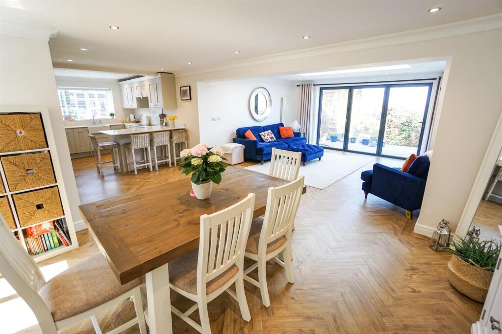 Kitchen/Living/Diner