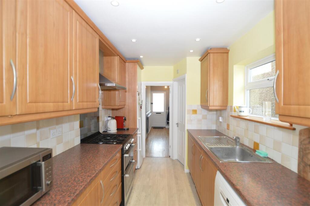 10 Shirley Drive kit a.JPG